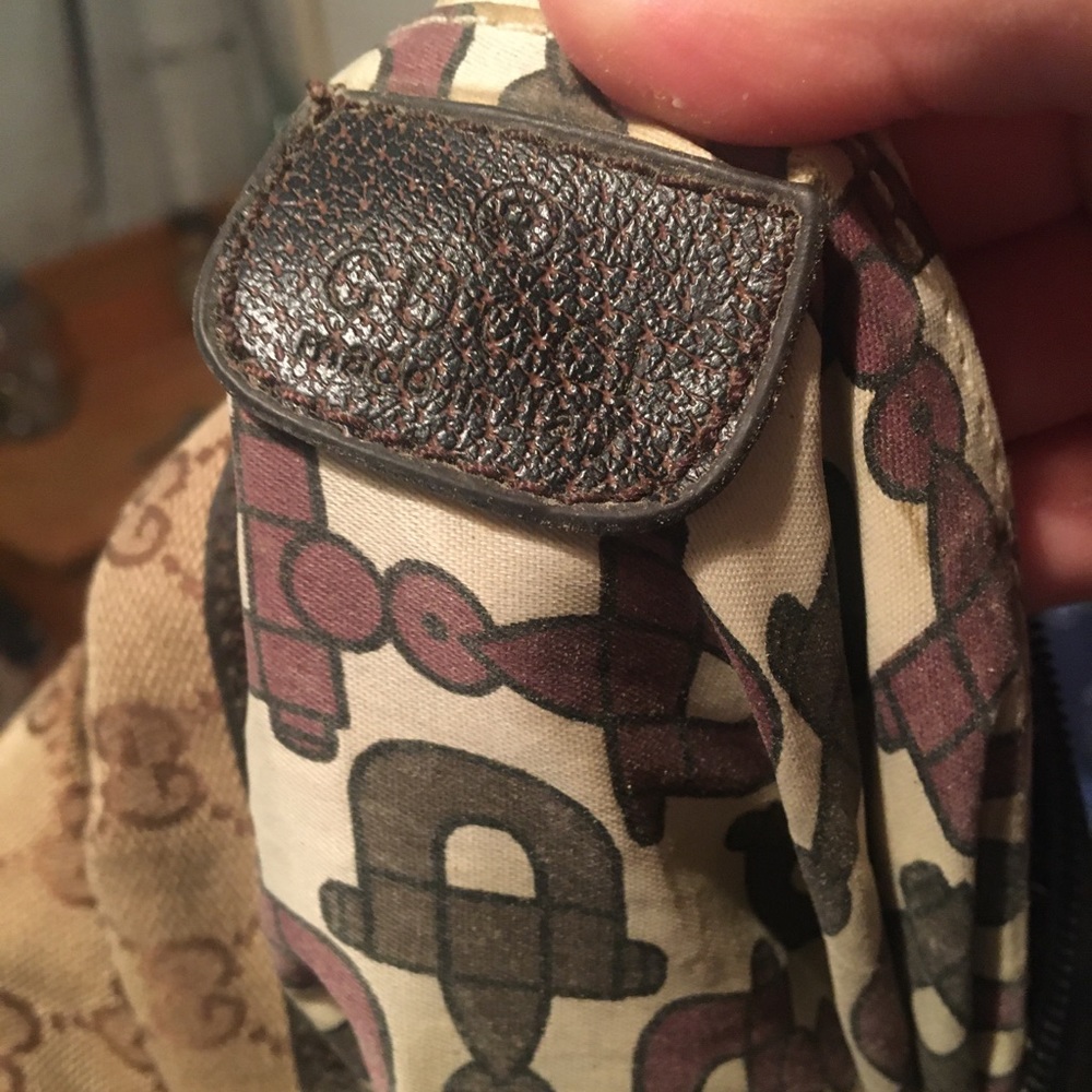 Authentic vintage Gucci duffel bag - Picture 3 of 3